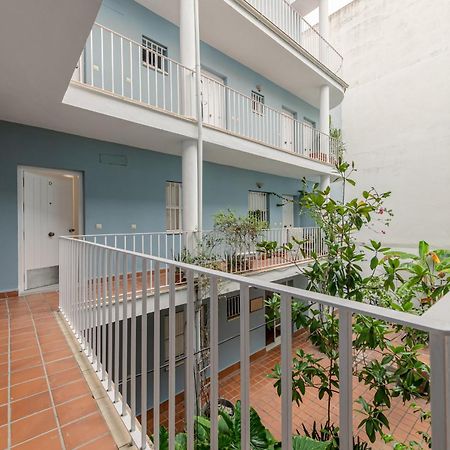 סביליה Isg Apartments Becquer Free Parking Inside The Building מראה חיצוני תמונה