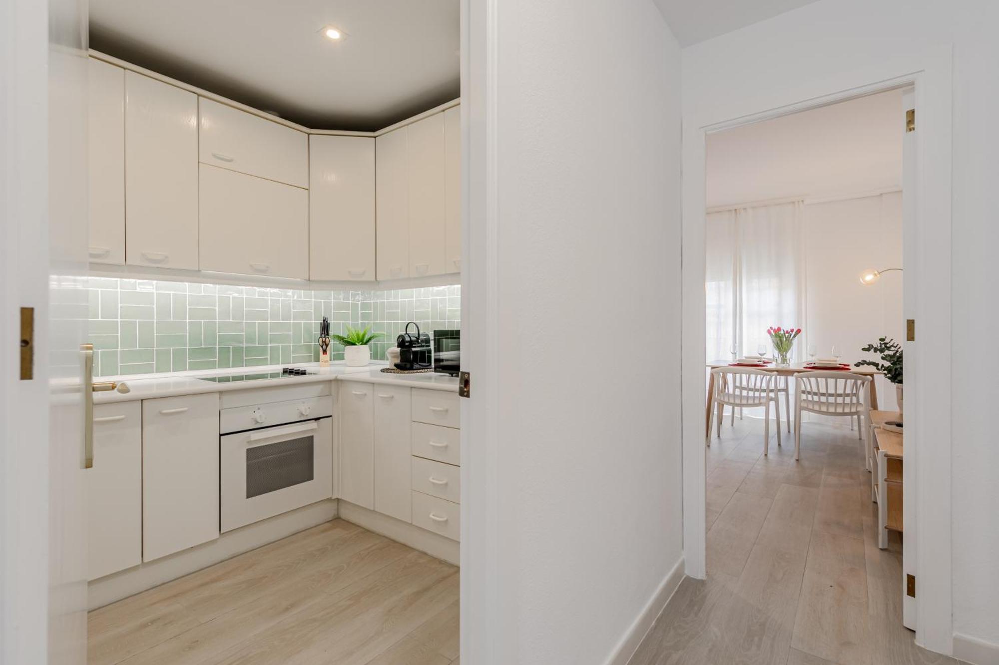 סביליה Isg Apartments Becquer Free Parking Inside The Building מראה חיצוני תמונה